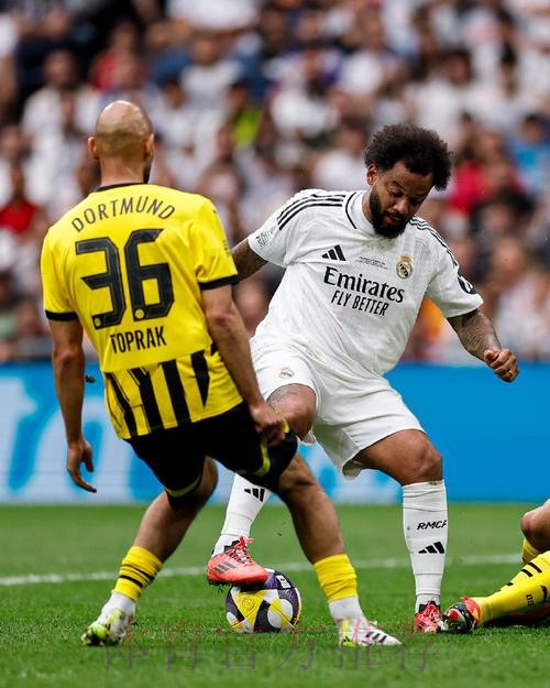 欧冠-皇马3-0布拉加 巴西双星传射迪亚斯破门 欧冠-皇马3-0布拉加 巴西双星传射迪亚斯破门